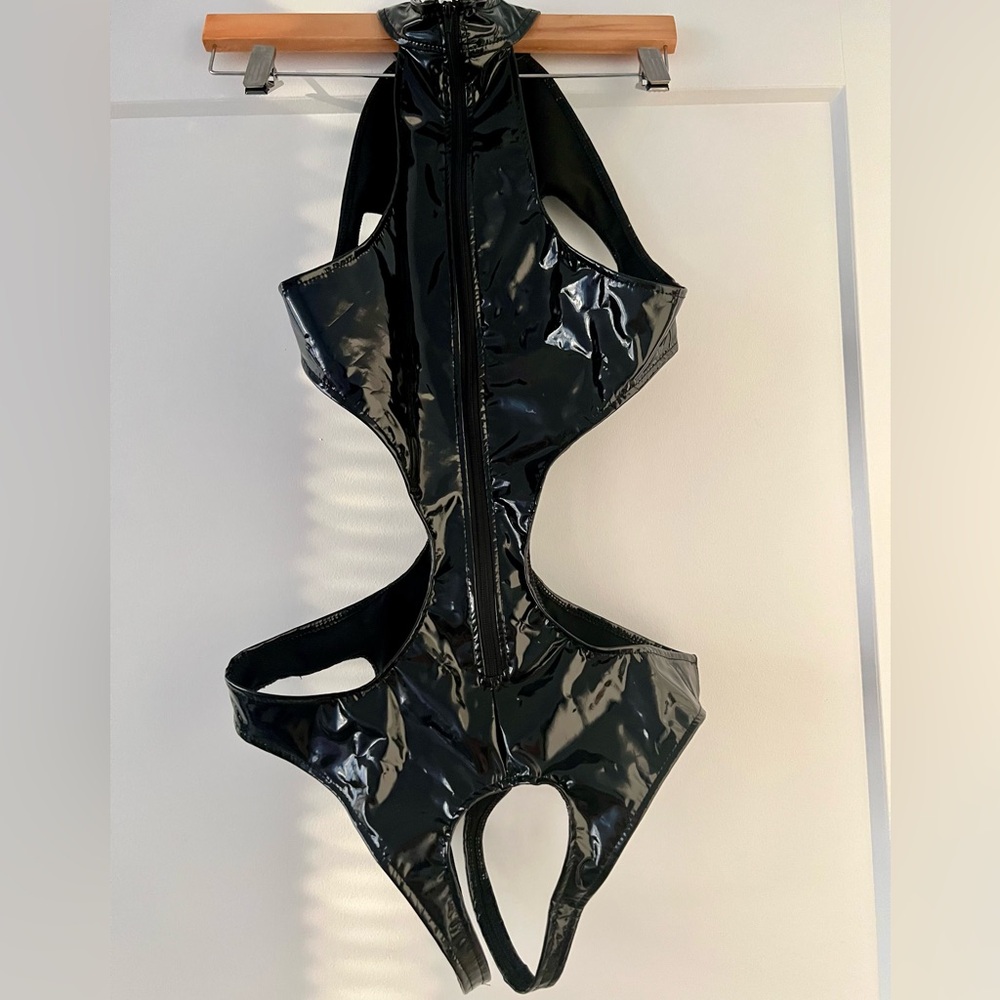 NWT Ghallas Goth Open Cup Leather Bodysuit, size Small - Picture 7 of 7